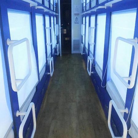 Qb Sleep Capsule Hotel Kuta Lombok Exterior foto