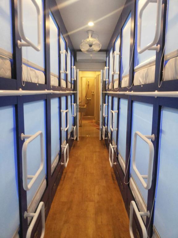 Qb Sleep Capsule Hotel Kuta Lombok Exterior foto